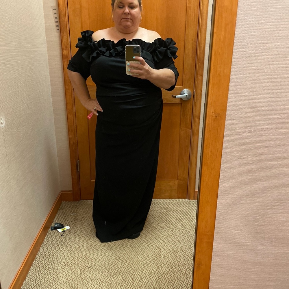 Evening gown plus size